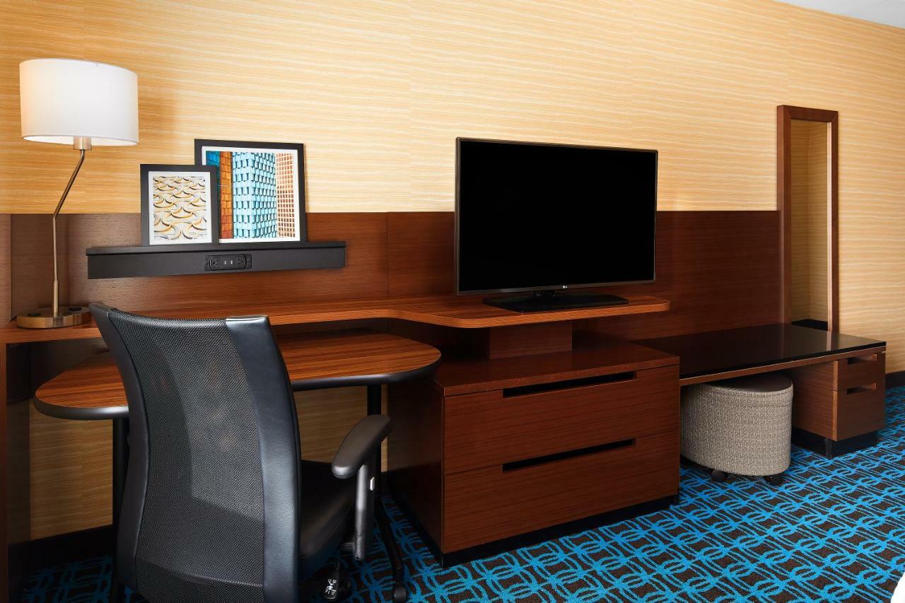 Fairfield Inn & Suites By Marriott Fresno Yosemite International Airport Exterior foto